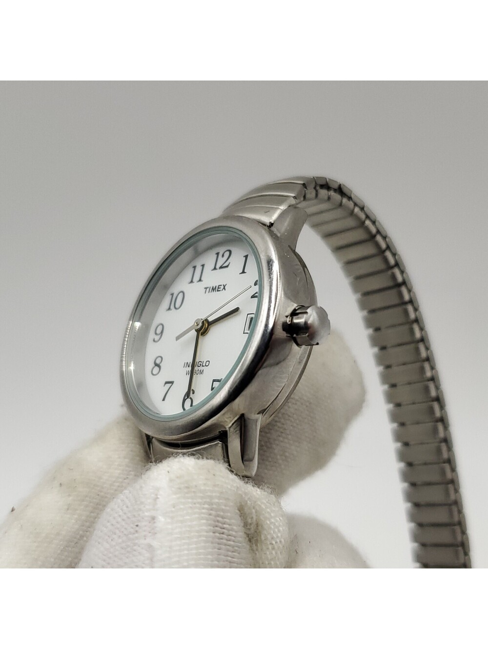 Timex Indiglo White Date Dial Womens Watch 25mm Silver Stretch Band New Battery - Picture 11 of 15